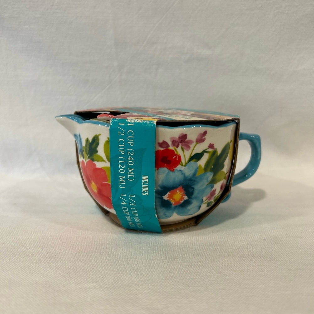 The Pioneer Woman Blue-Handled Floral Ceramic Measuring Cups